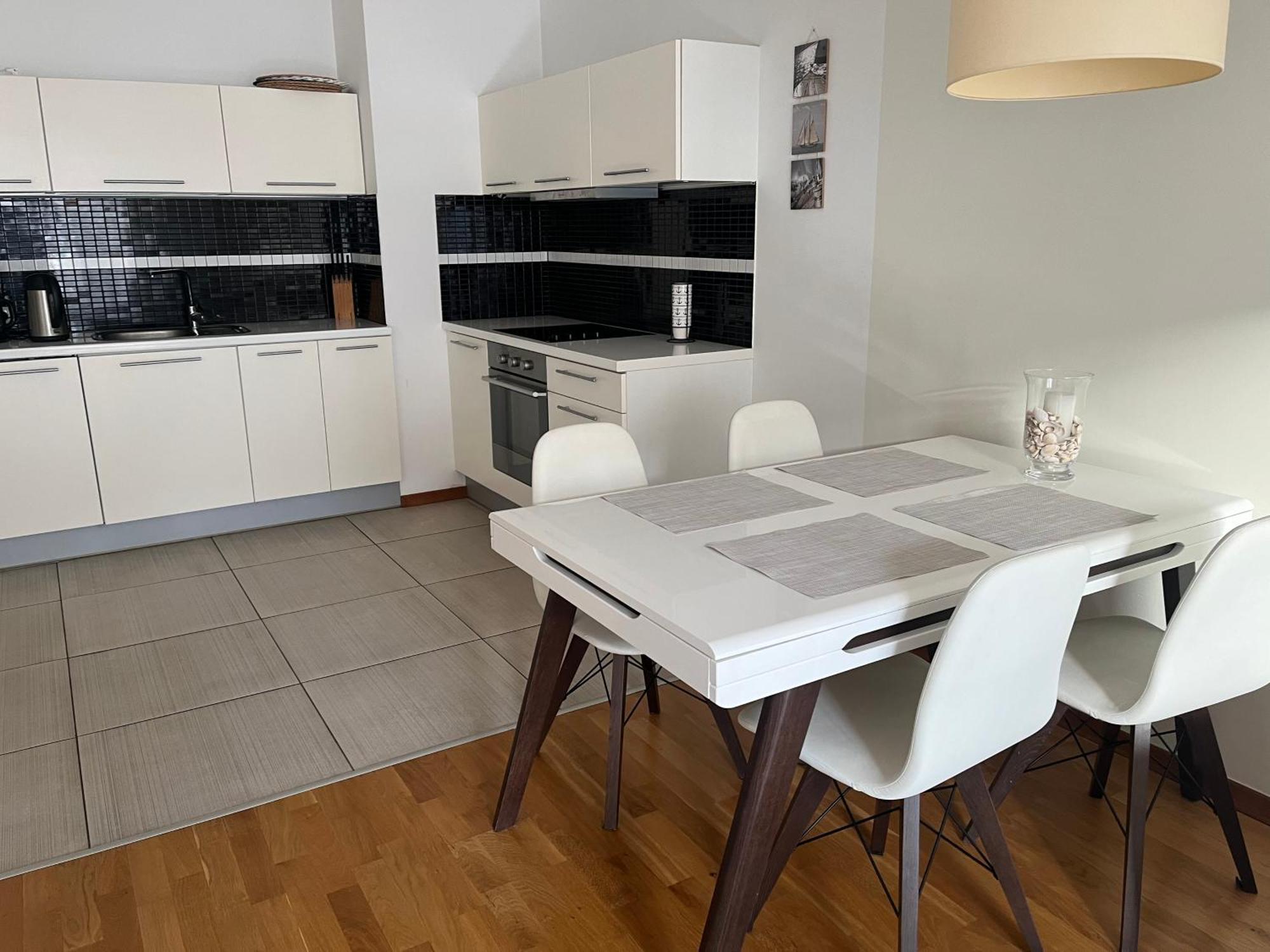 Apartament Na Osiedlu Platan 斯维诺乌伊希切 外观 照片