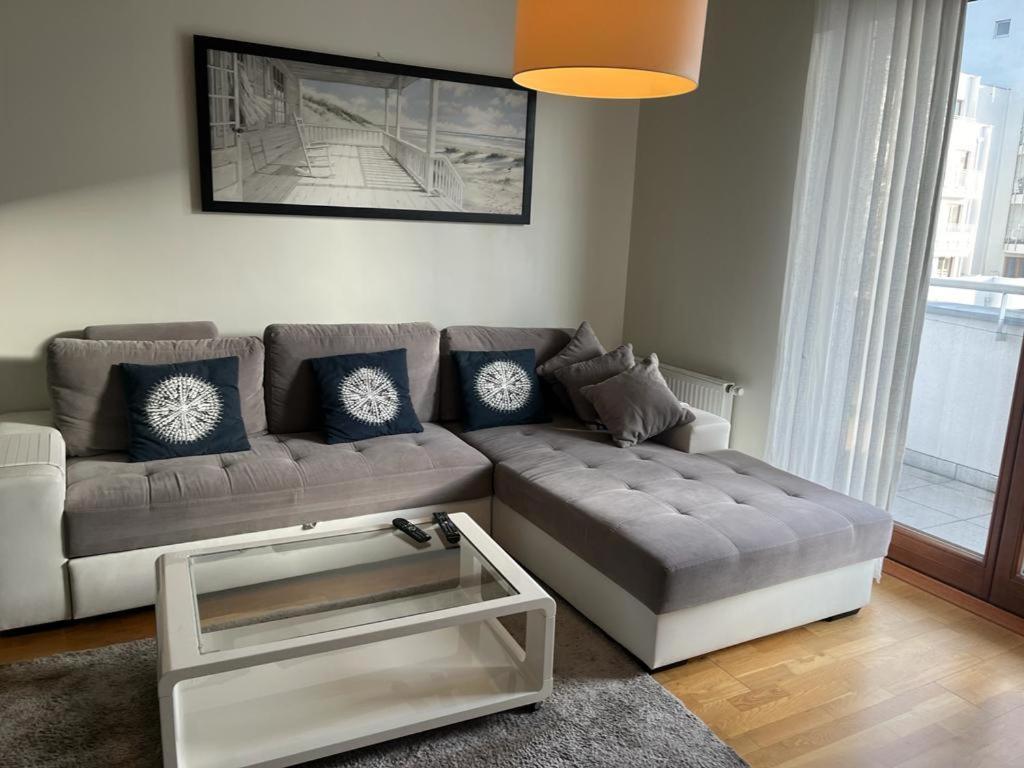 Apartament Na Osiedlu Platan 斯维诺乌伊希切 外观 照片